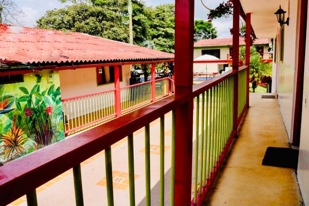 Finca Hotel El Laurel - Parque Del Cafe مونتينيغرو المظهر الخارجي الصورة