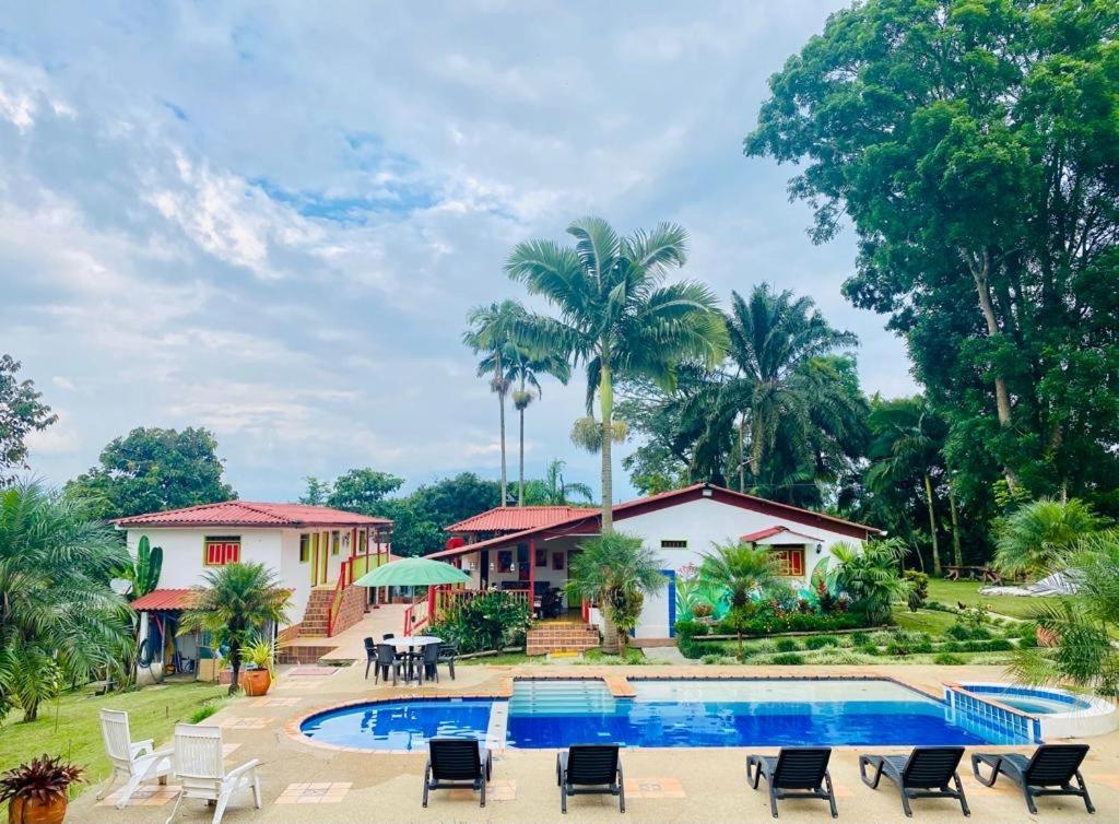 Finca Hotel El Laurel - Parque Del Cafe مونتينيغرو المظهر الخارجي الصورة